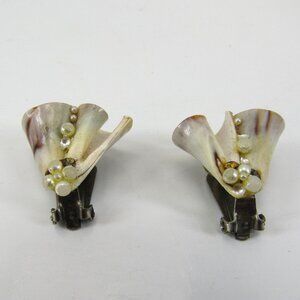 Vintage 1960's Seashell and Faux Pearl Clip-On Earrings with Silver Tone Back